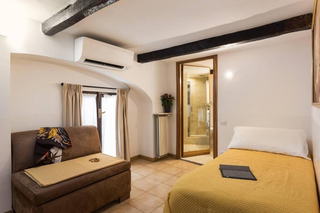 Idyllia -Teatro Pompeo Apartment โรม ภายนอก รูปภาพ